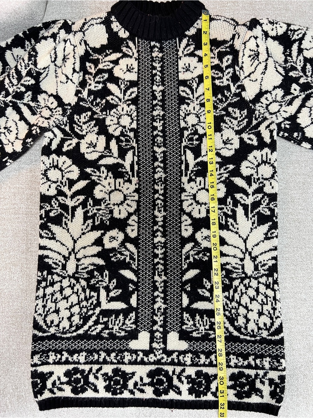 FARM Rio Pineapple Garden Mini Knit Dress. Black & Cream. Balloon sleeves. S - Picture 11 of 13